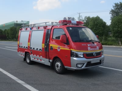 小東風(fēng)細(xì)水霧消防車(chē)