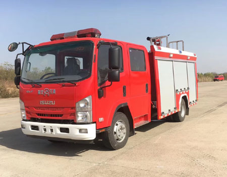 國(guó)六五十鈴3.5噸水罐消防車(chē)