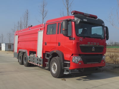 國六豪沃16噸水罐消防車