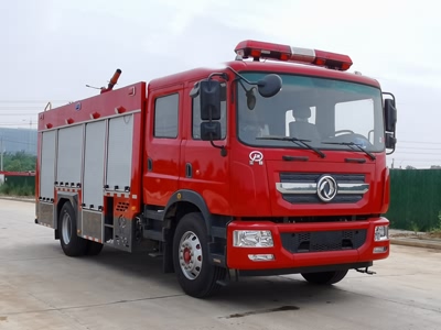 國六東風(fēng)7噸泡沫消防車