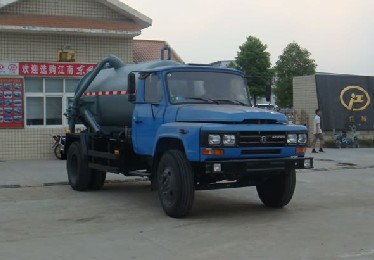 東風140吸污車